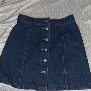 denim skirt